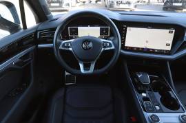 Volkswagen, Touareg, 3.0 TDI DSG-Tiptronik 4Motion R-Line VIRTUAL 286 K