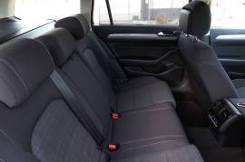 Volkswagen, Passat, 1.6 TDI Karavan DSG-Tiptronik Business Line -LED- 